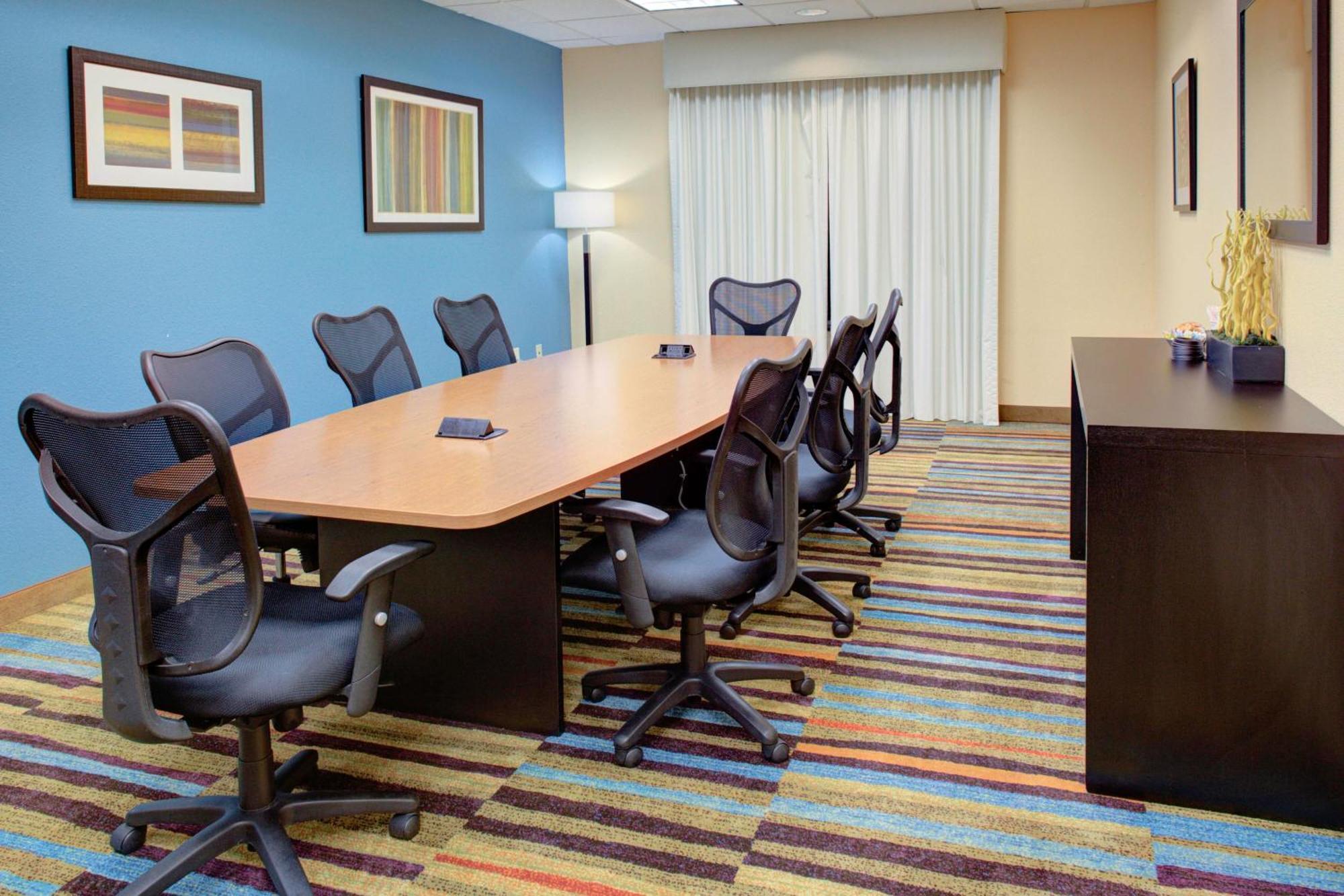 Fairfield Inn And Suites By Marriott Seymour Exteriör bild
