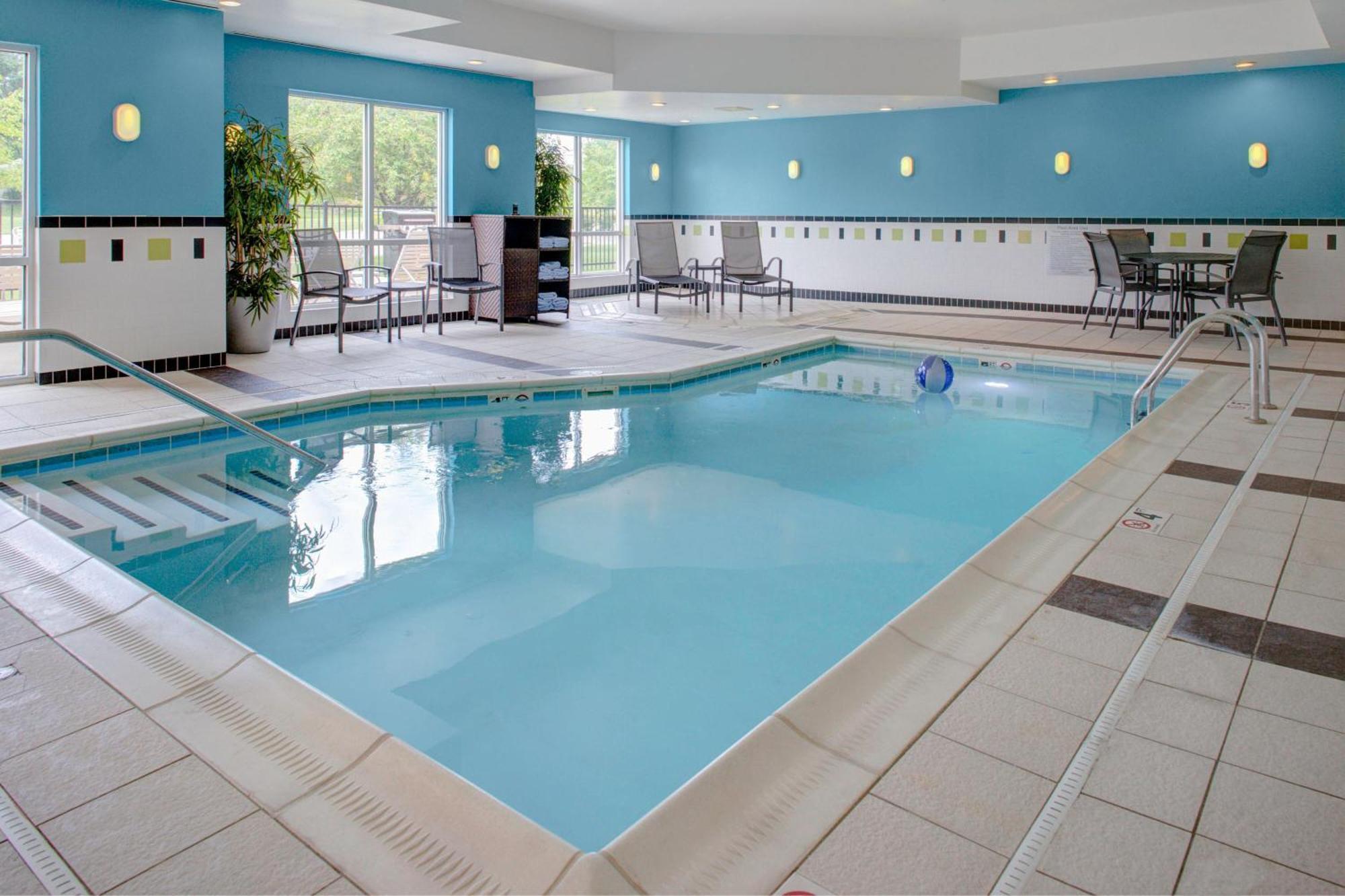 Fairfield Inn And Suites By Marriott Seymour Exteriör bild